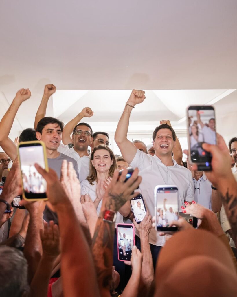 João Campos multidão em Sertânia