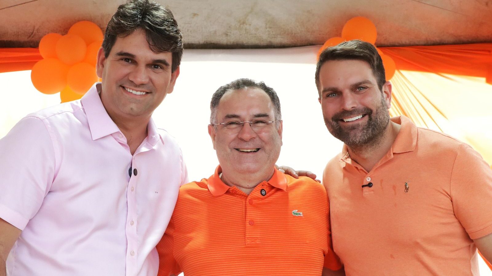 Prefeito de Arcoverde reforça apoio a pré-candidatos de Paudalho em ato político