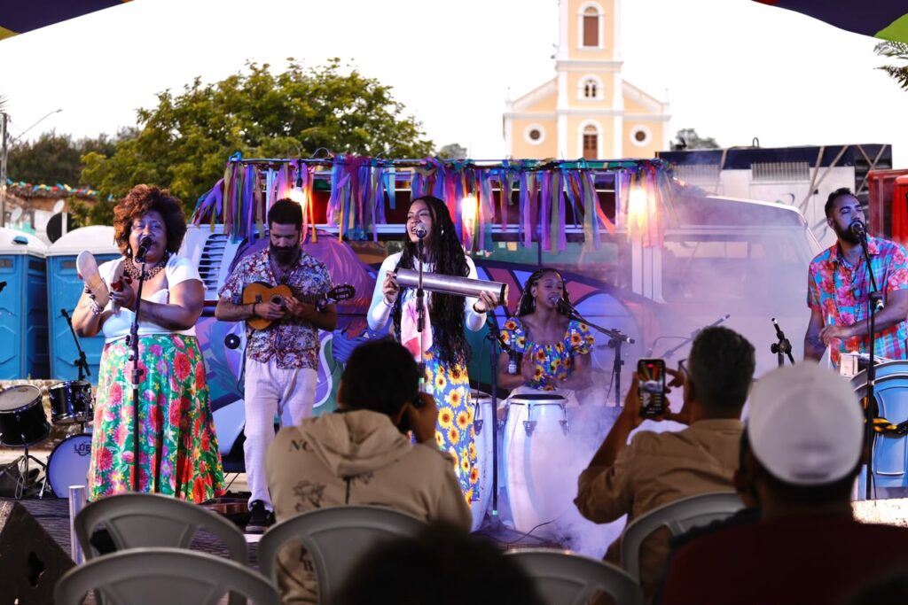 Caravana Pernambuco Meu País retorna aos distritos de Pesqueira com programação cultural gratuita