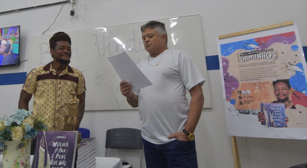 Presídio de Arcoverde recebe projeto de leitura com participação do músico Cannibal Iniciativa no presídi