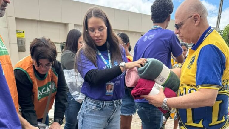 Ação solidária beneficia famílias com entrega de cobertores em Arcoverde