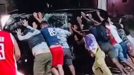VÍDEO: Capotamento é registrado na entrada de Arcoverde na noite deste domingo (12)