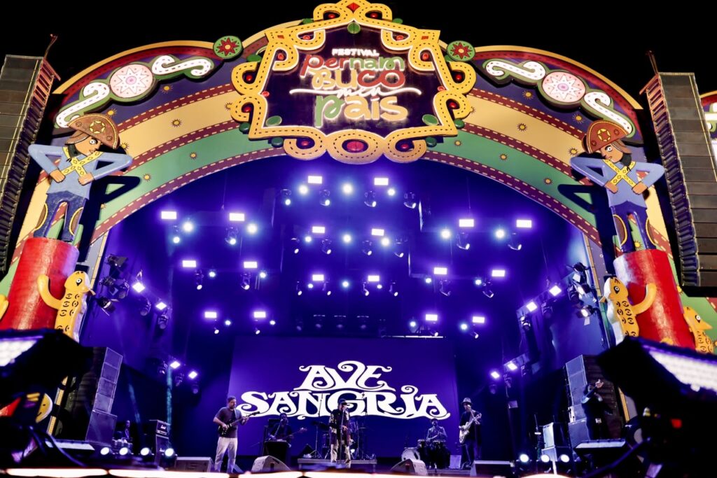 Rock, cultura popular e rap agitam segunda noite do festival em Pesqueira