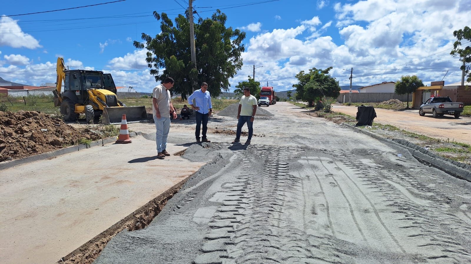 Prefeitura de Arcoverde avança com recuperação das vias do Loteamento Rocha