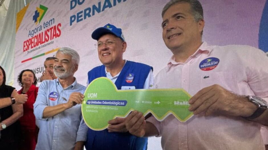 Pesqueira conquista Unidade Móvel de Saúde Bucal e amplia atendimento odontológico à população