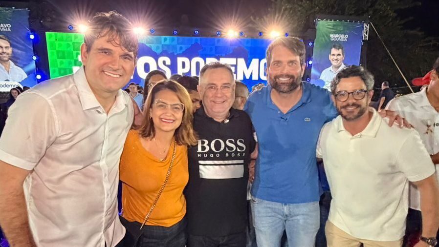 Prefeito Zeca promove Marcelo e Gustavo Gouveia em Arcoverde