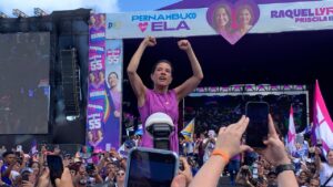 Raquel Lyra oficializa candidatura à reeleição em convenção no centro do Recife