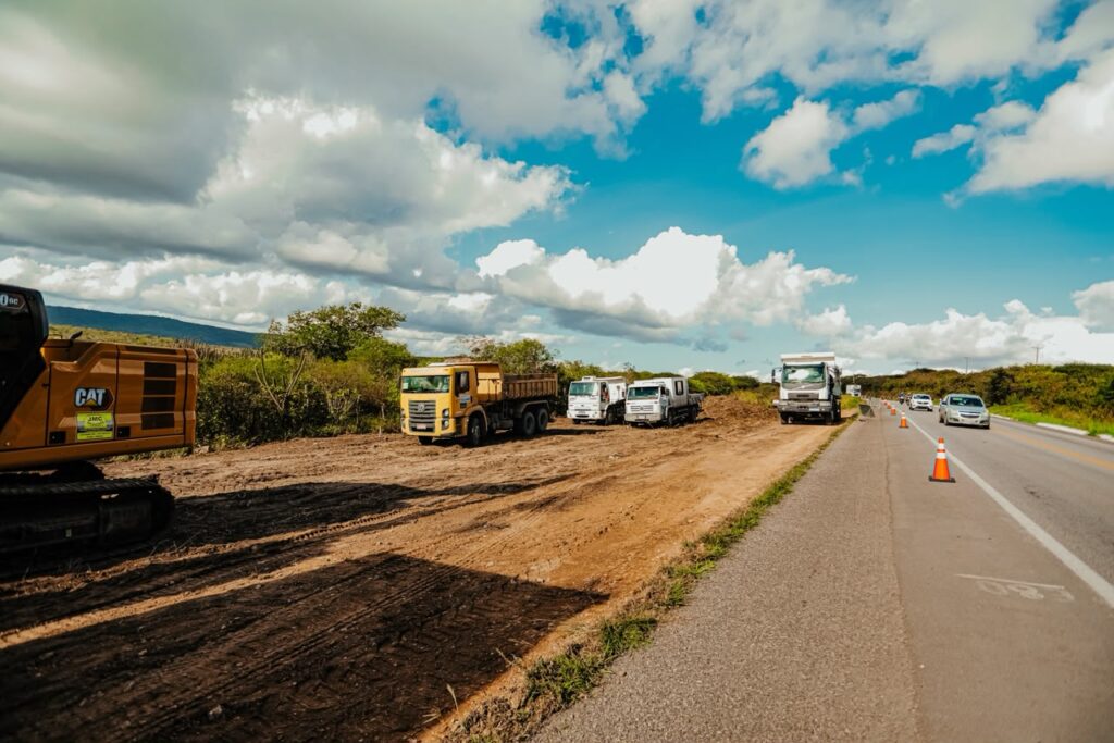 Iniciou duplicação da BR-232