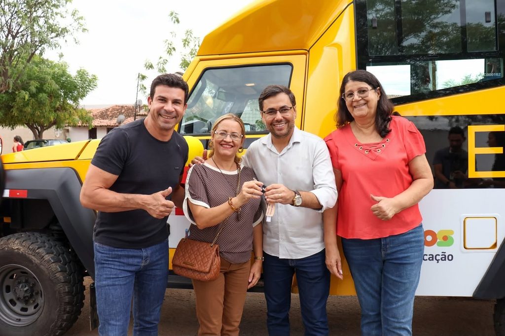 Nova frota de veículos para Ibimirim