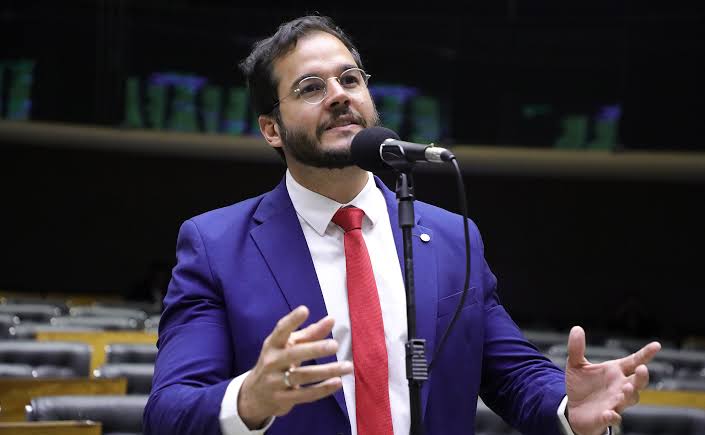 Túlio Gadêlha reafirma candidatura ao Senado por Pernambuco em 2026