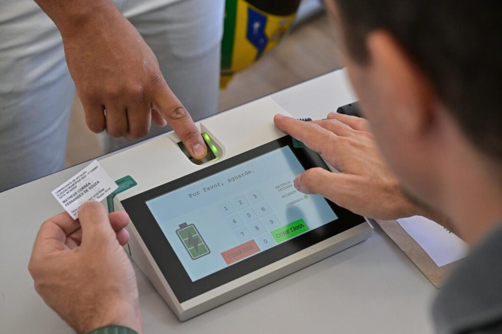 Biometria não é obrigatória para votar nas eleições de 2026