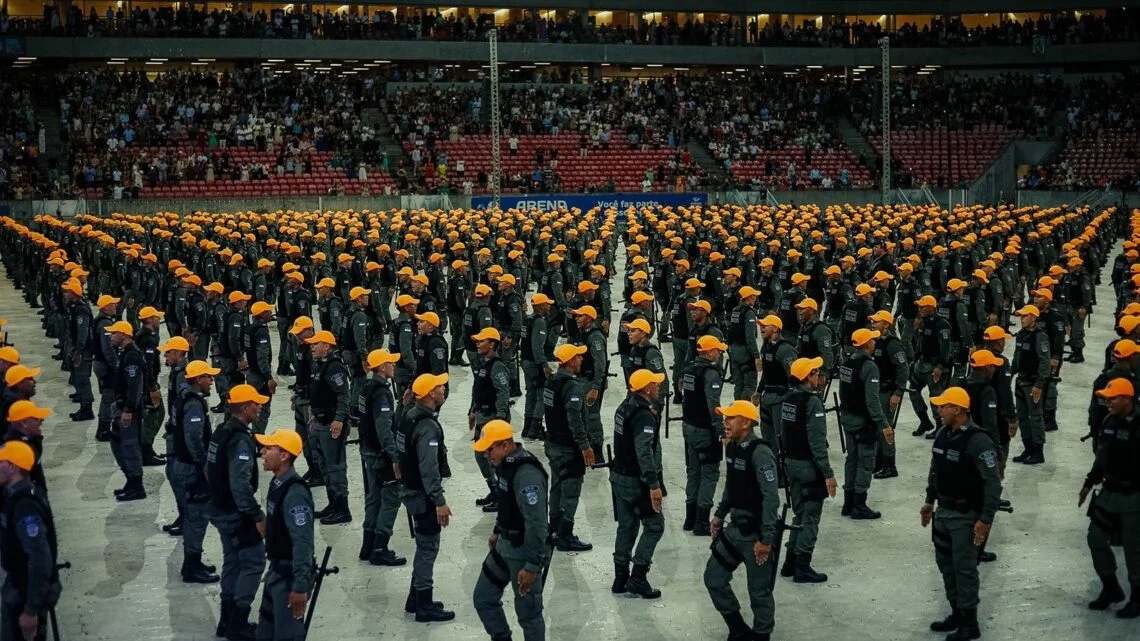 Governo de PE publica editais de concursos para PM e Bombeiros com 1.890 vagas
