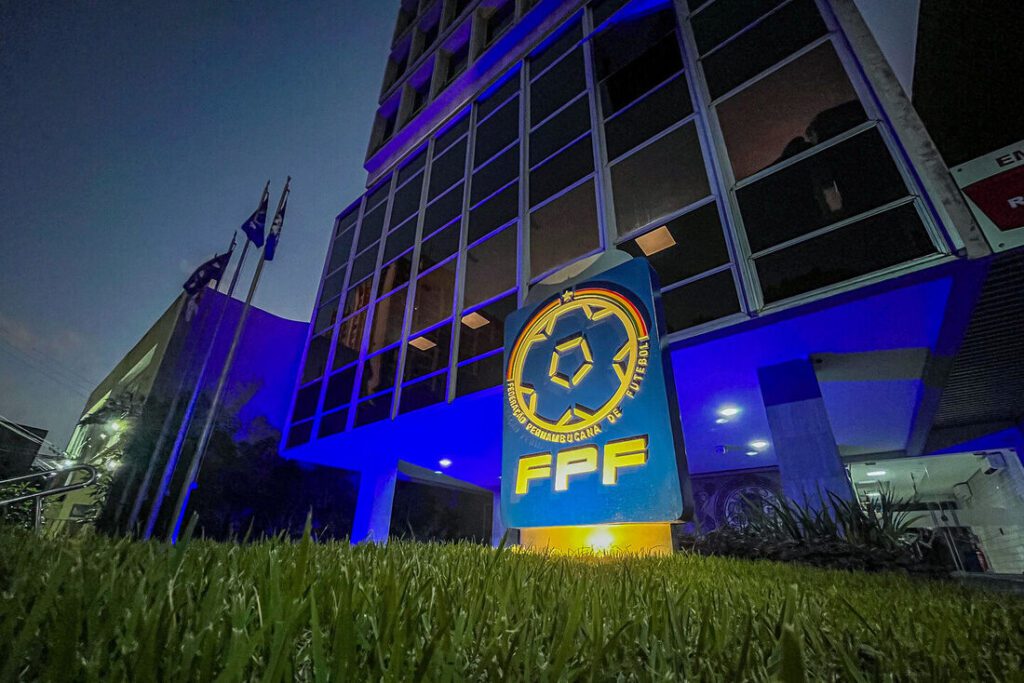 Raquel Lyra convocou clubes de Pernambuco sobre fim das bets.