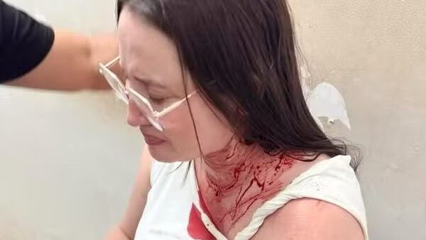 Candidata do PSOL é atingida por pedra durante em campanha em Ouricuri