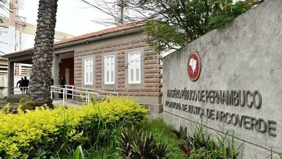 MPPE investiga contrato de R$ 17,8 milhões mantido por quase uma década em Arcoverde