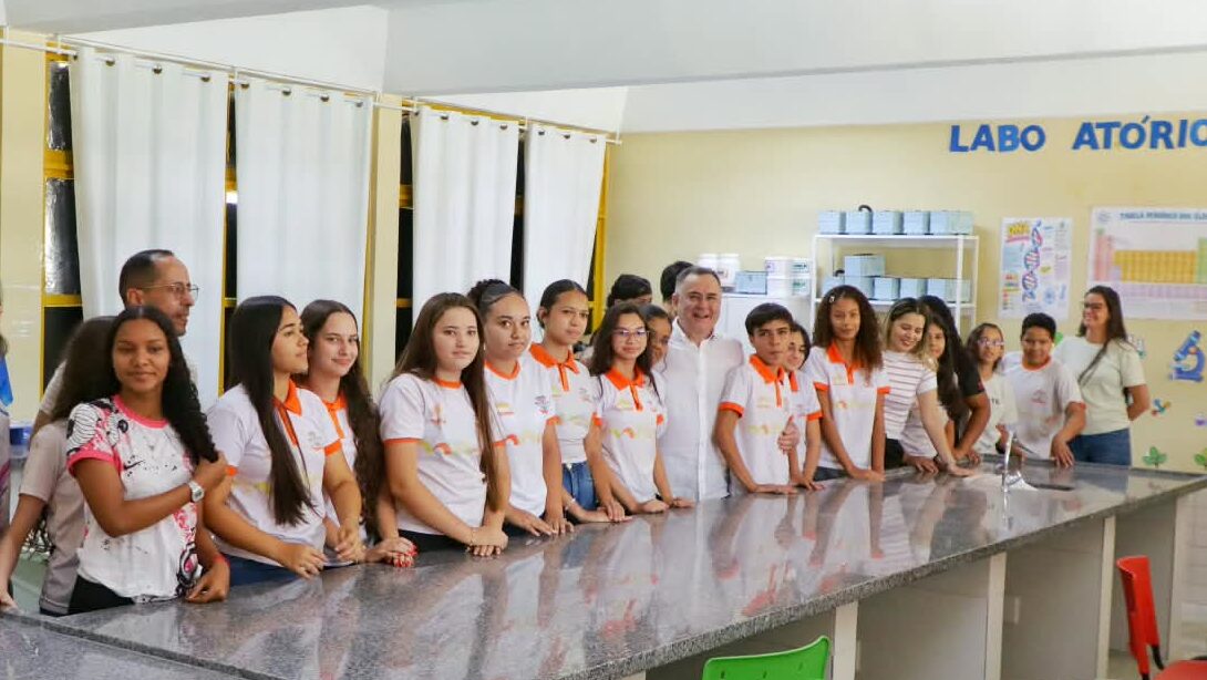 Arcoverde: estudantes da rede são destaque na Olimpíada Nacional de Eficiência Energética