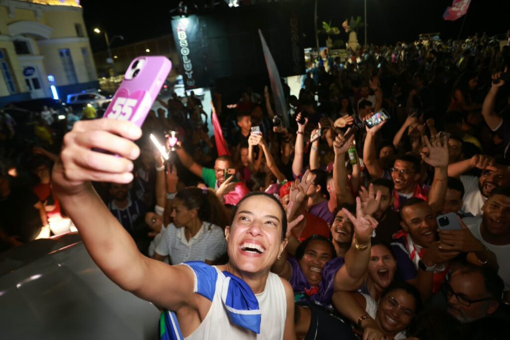 Raquel Lyra é reeleita em Pernambuco