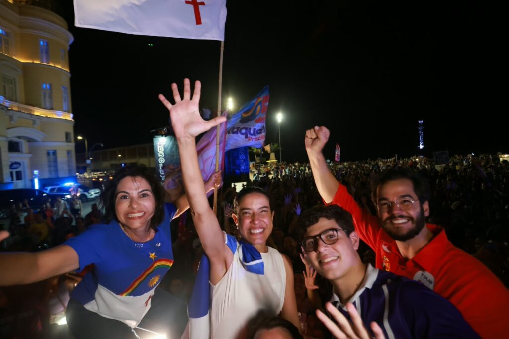 Raquel Lyra é reeleita em Pernambuco