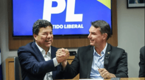 Mendonça Filho coordena campanha de Flávio Bolsonaro em PE
