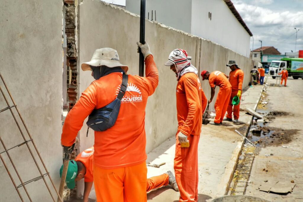 Obras de requalificação de escola em Arcoverde