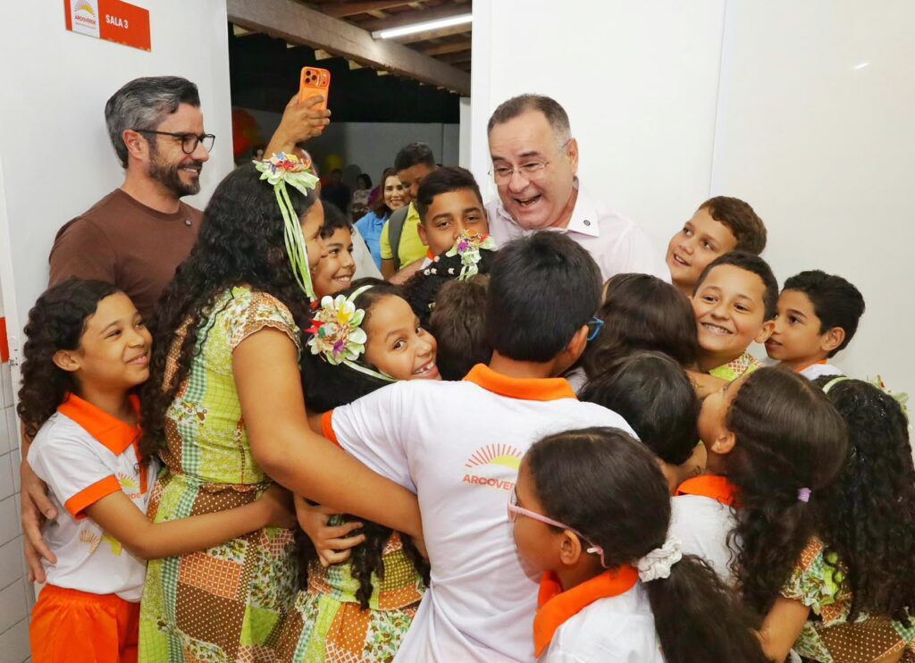 Prefeitura de Arcoverde inaugura nova escola