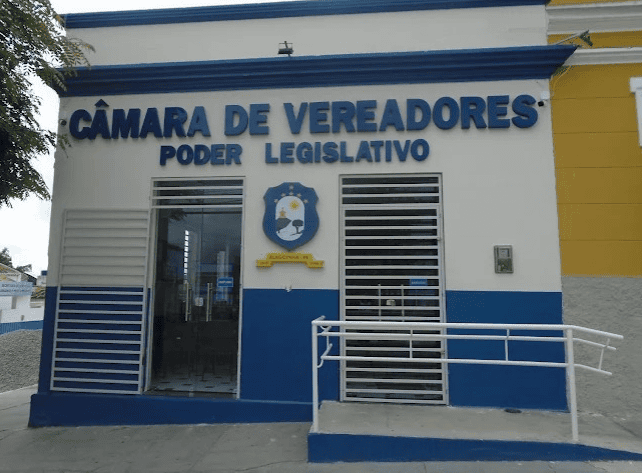 Câmara de Alagoinha rejeita retorno de Marcos de Esmeralda