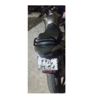 Adolescente é abordado após empinar moto em Pesqueira
