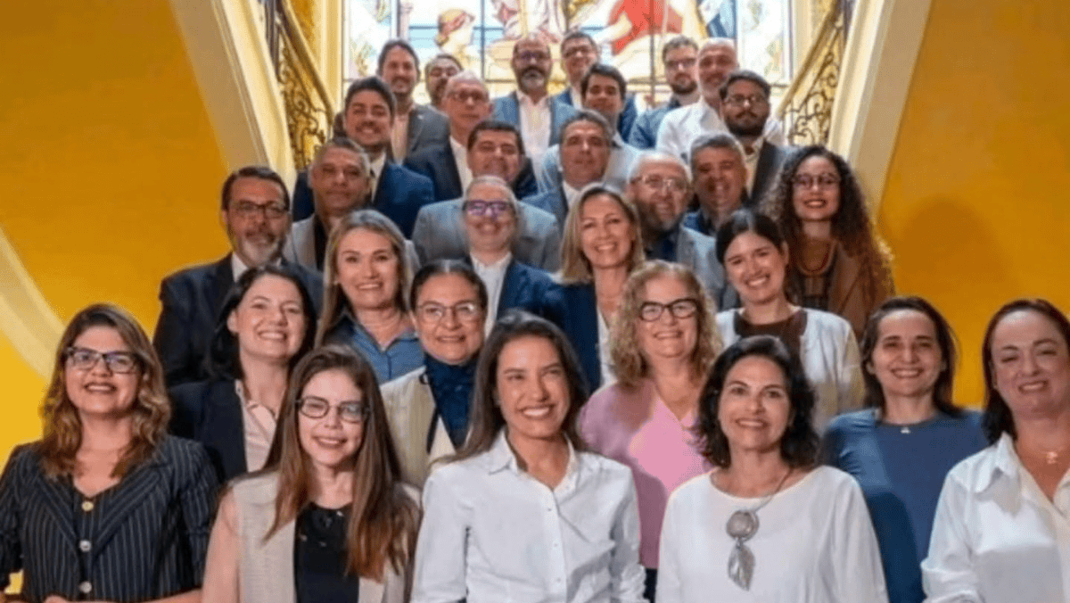 Após reeleição, Raquel Lyra reúne secretariado e define prioridades para a gestão em Pernambuco