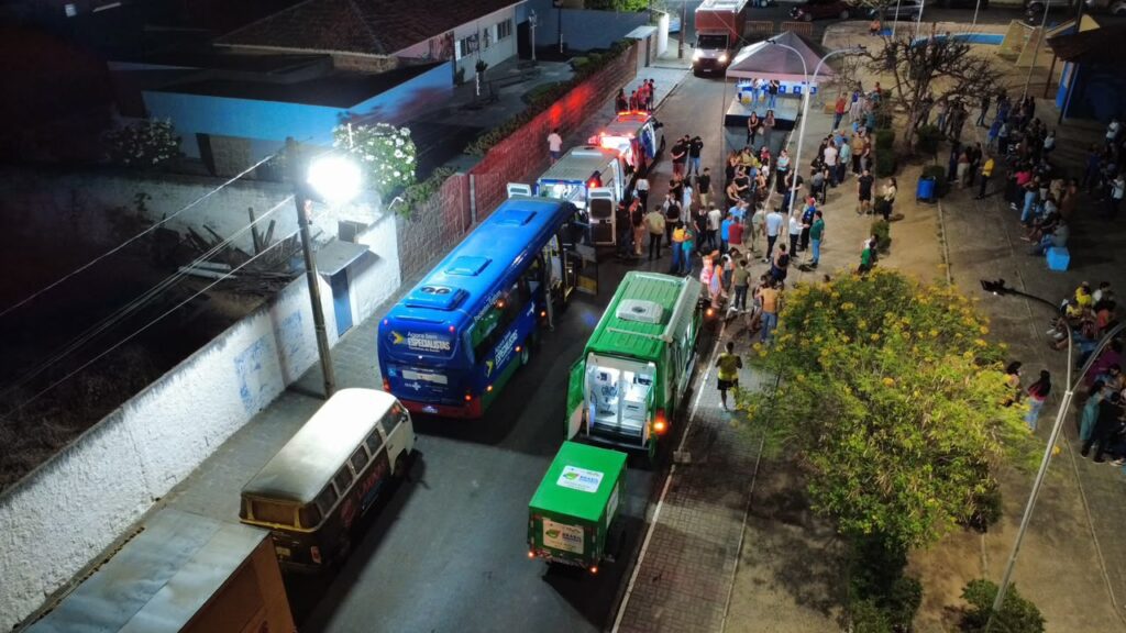 Pesqueira amplia estrutura da saúde com novos veículos